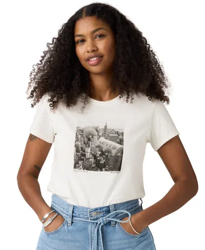 Levi's Macy's 100th Parade Women's Perfect Graphic Logo Cotton T-shirt In White