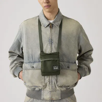 Levi's Mission Bay Crossbody Pouch In Green