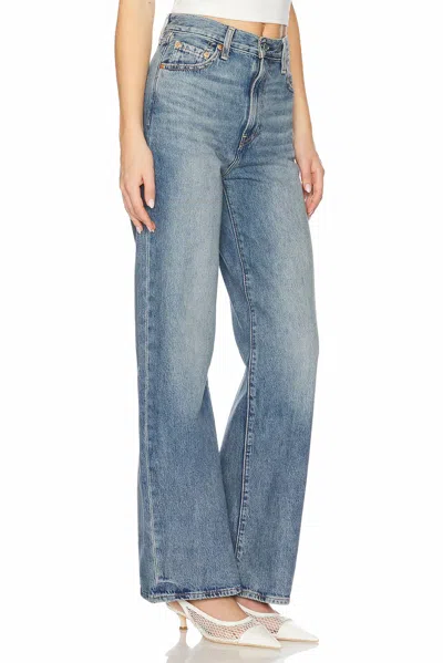 Levi's Ribcage Wide Leg Jeans In Tint Story In Blue