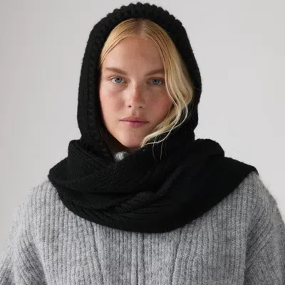 Levi's Sadie Snood In Black