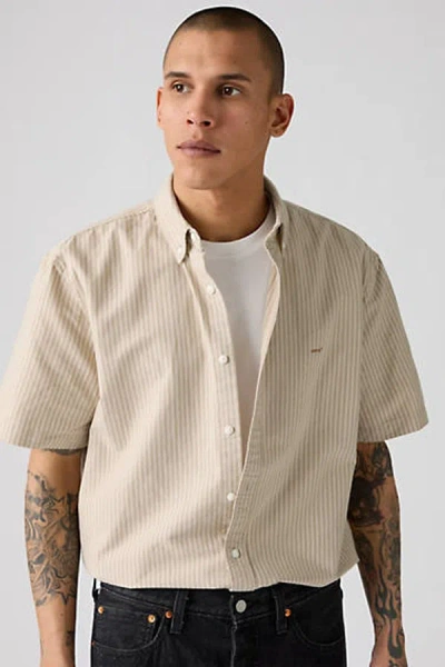 Levi's Short Sleeve Authentic Button Down Shirt In Brown