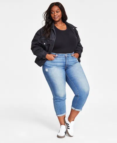 LEVI'S TRENDY PLUS SIZE BOYFRIEND JEANS