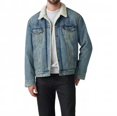 LEVI'S TYPE III SHERPA TRUCKER JACKET IN BLUE