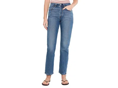 Levi's(r) Premium 501 Jeans Women's Jeans Array Away: 26 30 In Blue