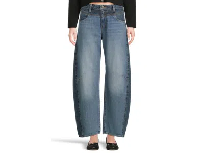 Levi's(r) Premium Barrel Saddle Back Women's Jeans Saddle Back: 24 30 In Blue