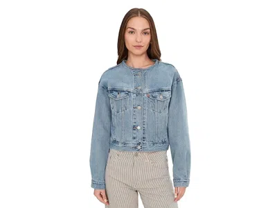 Levi's(r) Premium Collarless Shrunken 90s Trucker