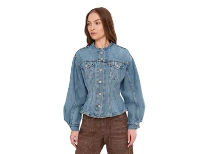 Levi's(r) Premium Sculpted Trucker