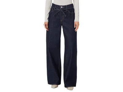 Levi's(r) Premium Xl Straight Women's Jeans Dream Nice Dreams: 24 31 In Black
