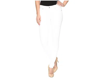 Levi's(r) Womens 711 Skinny In White