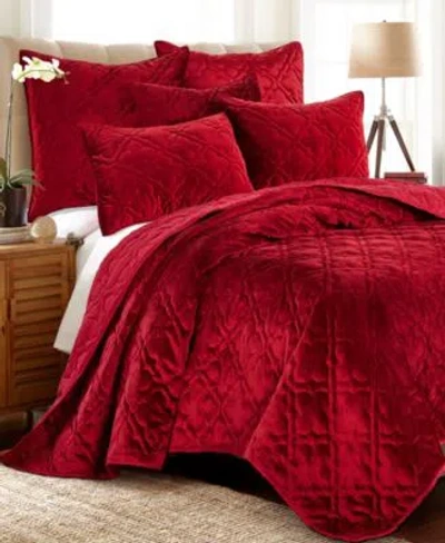 Levtex Bh Caserta Velvet Quilts In Red