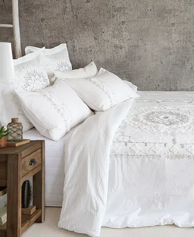 Levtex Harleson Medallion Embroidered 2-pc. Comforter Set, Twin/twin Xl In White