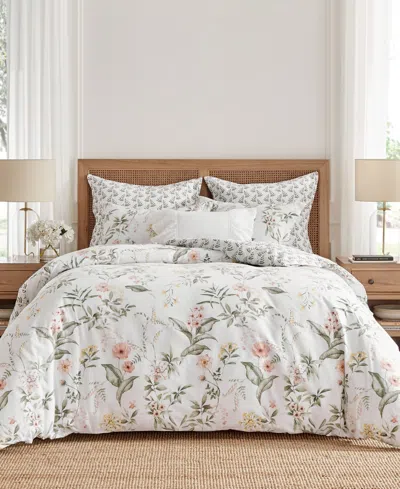 LEVTEX VIVIANA REVERSIBLE 2-PC. COMFORTER SET, TWIN/TWIN XL