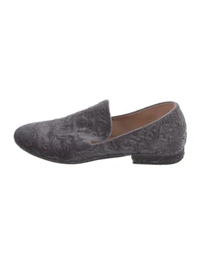 Pre-owned Lewit Velvet Loafers In Gray