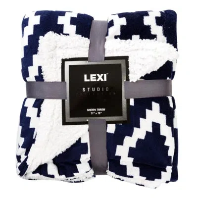 Lexi Home Cozy Comfort  Cozy Comfort 71" X 79" Plush Reversible Sherpa Fleece Blanket In Navy,geometric