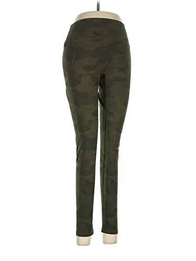 Pre-owned Lezat Active Pants In Green