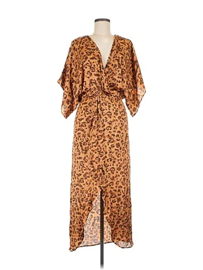 Pre-owned Lezat Casual Dress In Brown