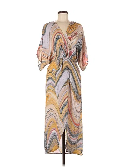 Pre-owned Lezat Casual Dress In Tan