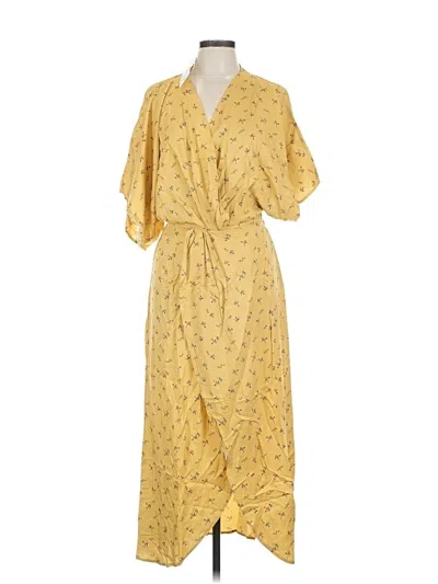 Lezat Casual Dress In White