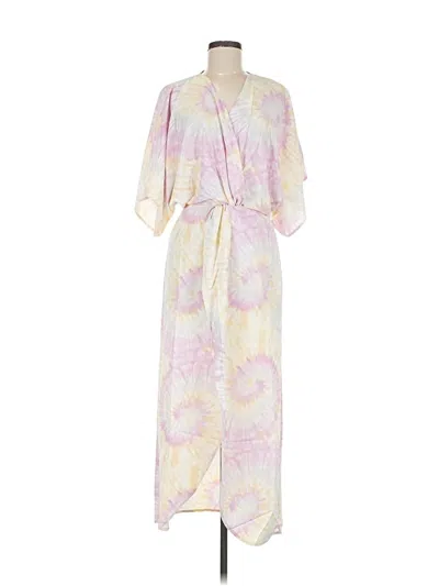 Lezat Casual Dress In White