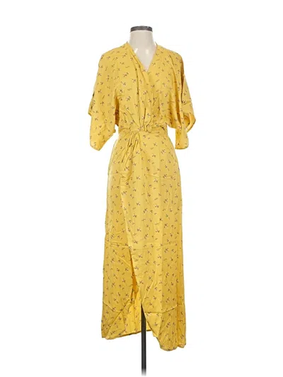Lezat Casual Dress In Yellow