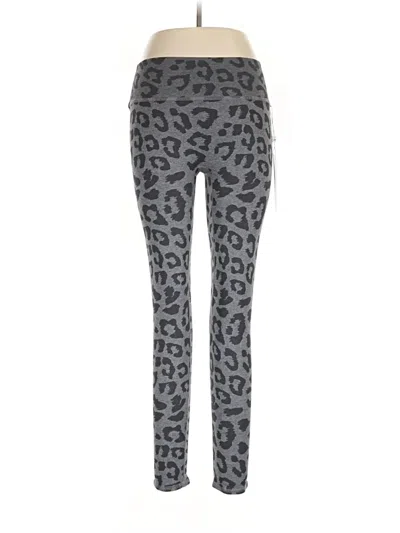 Pre-owned Lezat Leggings In Gray