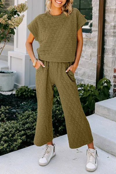 Liam & Company Emory Quilted Wide Leg Pants Set In Sage Green