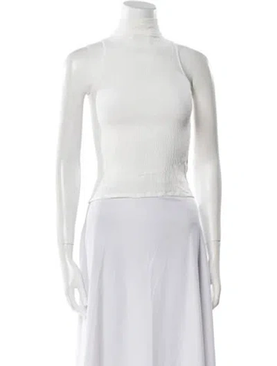 Pre-owned L'idée Mock Neck Sleeveless Crop Top In White
