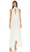 L'idée Opera Gown In White