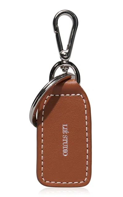 Lie Studio The Gaby Leather Keyring In Burgundy