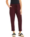 Life Is Good ® Crusher Pant In Burgundy