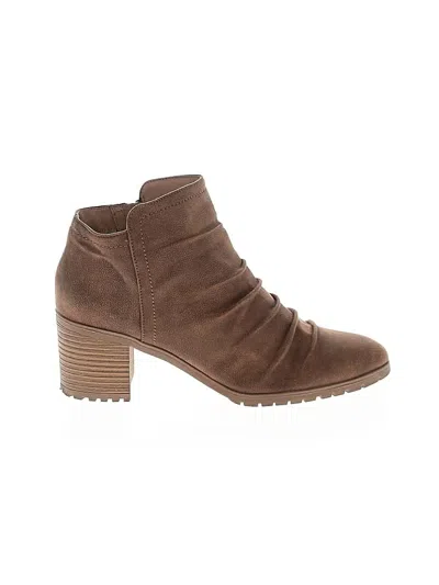 Pre-owned Life Stride Ankle Boots In Brown