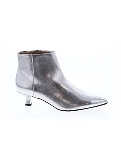 Pre-owned Life Stride Ankle Boots In Silver