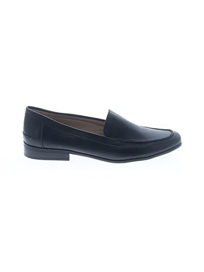 Pre-owned Life Stride Flats In Black