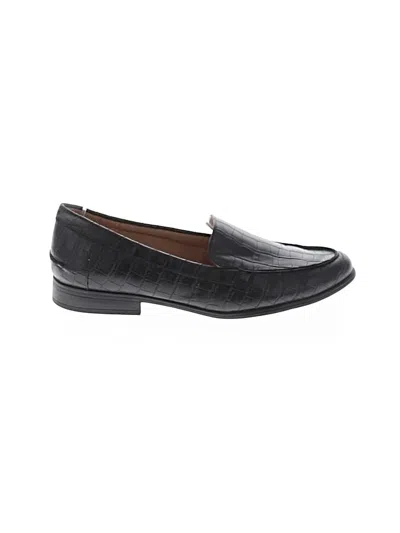 Pre-owned Life Stride Flats In Black