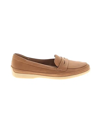 Pre-owned Life Stride Flats In Brown
