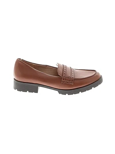 Pre-owned Life Stride Flats In Brown