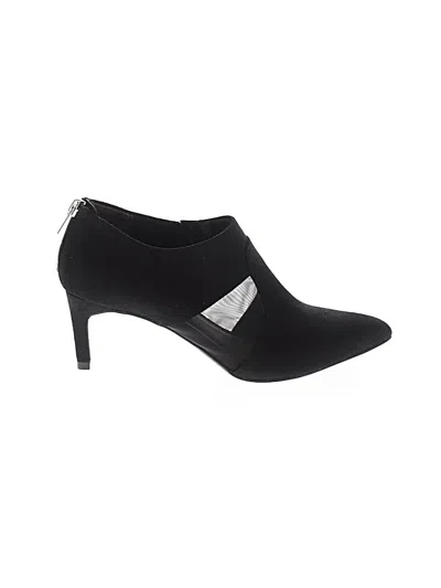Pre-owned Life Stride Heels In Black