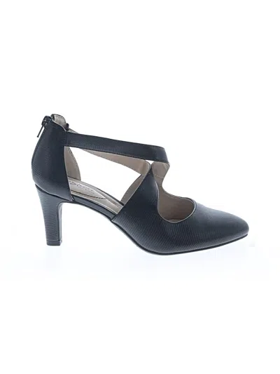 Pre-owned Life Stride Heels In Black