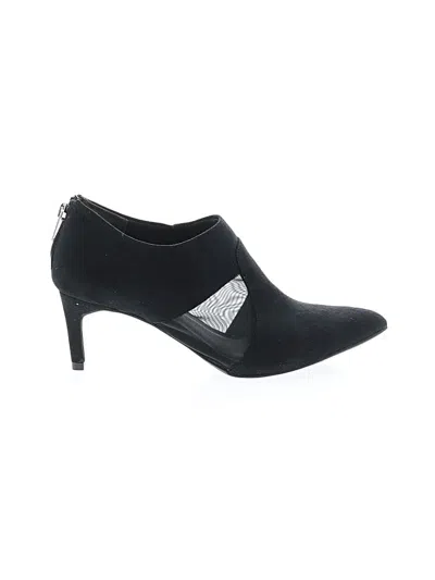 Pre-owned Life Stride Heels In Black