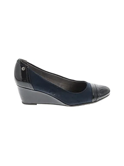 Pre-owned Life Stride Heels In Blue