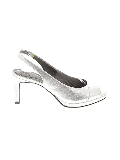 Pre-owned Life Stride Heels In Gray