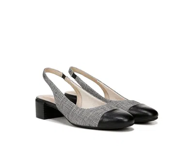 Lifestride Becoming In Gray