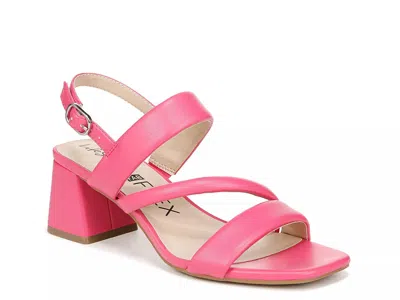 Lifestride Celia Sandal In Pink