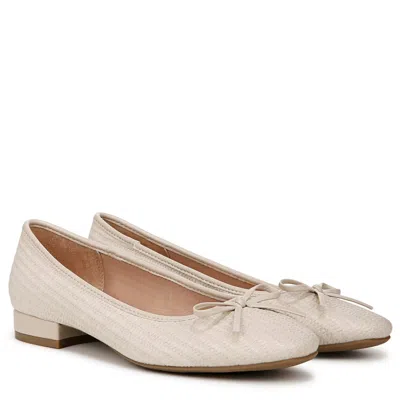 Lifestride Cheers Ballet Flats Women Almond Milk Square Toe Slip On Hawk2850 In White