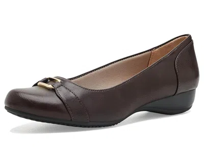 Lifestride Daniela Women's Flat Shoes Dark Brown: 7 W (c), Synthetic
