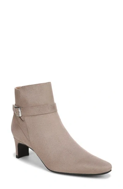 Lifestride Fawn Bootie In Neutral