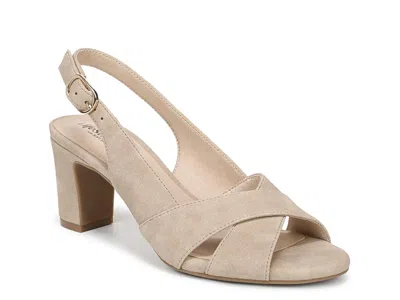 Lifestride Freesia Sandal In Brown