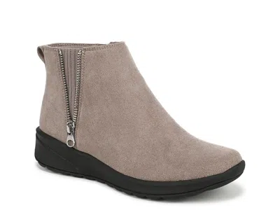 Lifestride Gage Bootie In Brown