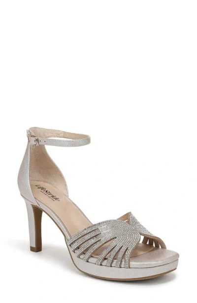 Lifestride Glamorous Platform Sandal In Champagne