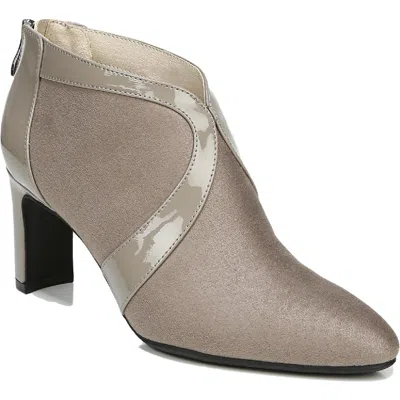 Lifestride Glamour Womens Faux Suede Pointed Toe Ankle Boots In Multi